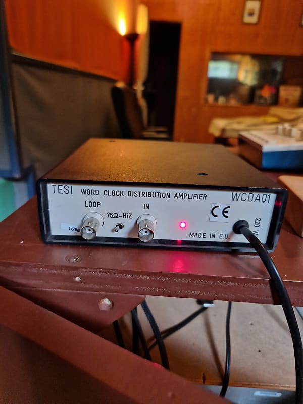 TESI Word Clock Distribution Amplifier WCDA01 2002 Reverb UK