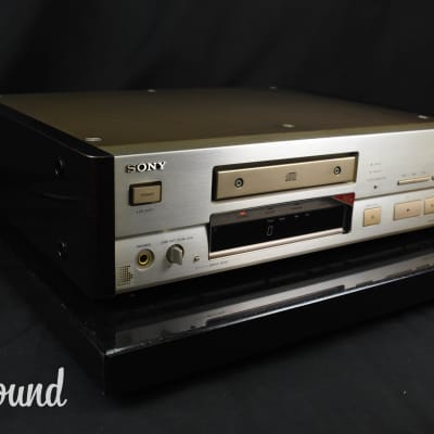 Sony CDP-X777ES Compact Disc Player in Very Good Condition | Reverb Brazil