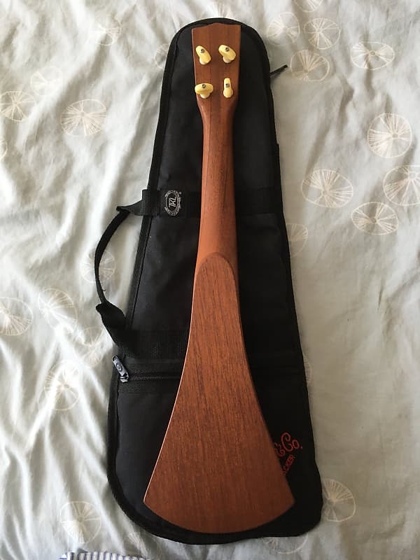 Martin Backpacker Mandolin 1997 - 2004