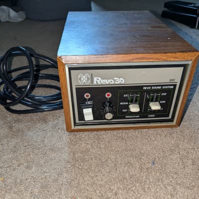 Roland Revo30 Rotating Speaker Effect