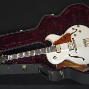 Gibson L4 10th Anniversary - Diamond White/Engraved Gold image 21