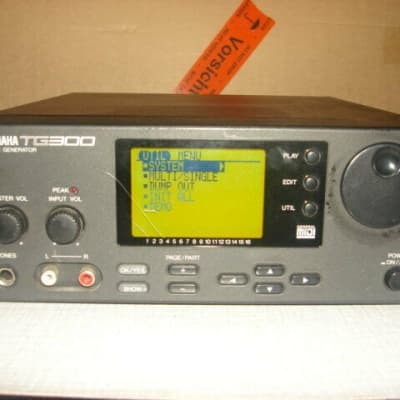 Yamaha TG300 TG 300 TG-300 Synth Modul Synthmodul
