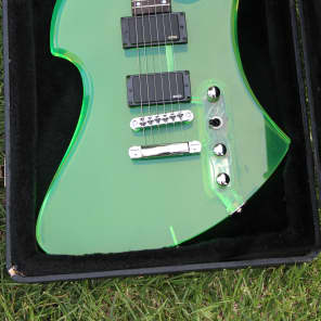 B.C.リッチ　モッキンバード EMG81搭載 B.C. Rich Mockingbird With EMG 81 & 85 | Reverb