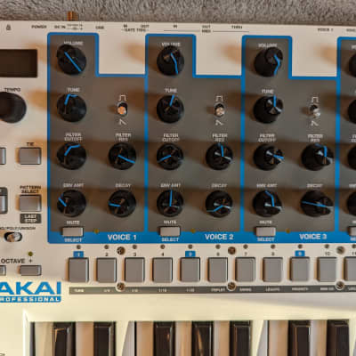 AKAI Analog Timbre Wolf - It's BETTER Than You Think image 5