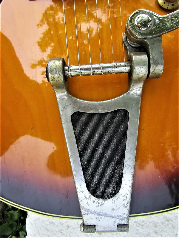Kent 335 Style Guitar, 1960's, Japan, Bigsby Copy Tailpiece Kent 335 Style Guitar, 1960's, Japan, Bigsby Copy Tailpiece