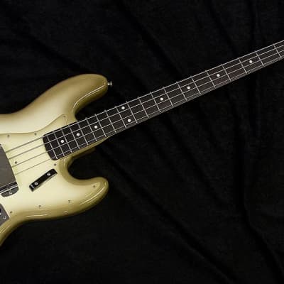 Fender Custom Shop '69 Jazz Bass NOS