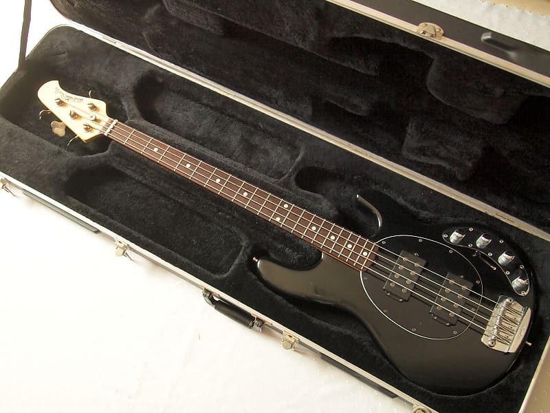 Music Man Stingray 4 HH 2006 Black | Reverb Canada