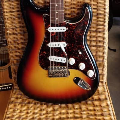 Fender Custom Shop 1960s Stratocaster RI * sounds/plays/looks really great * very fine USA Custom Shop instrument made in 2005 * authentic vintage Strat tone * perfect condition with fine hairline aging * frets have 100% *  Serial Number: R22959 image 3