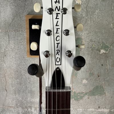 Mint Danelectro PB Special - White image 6