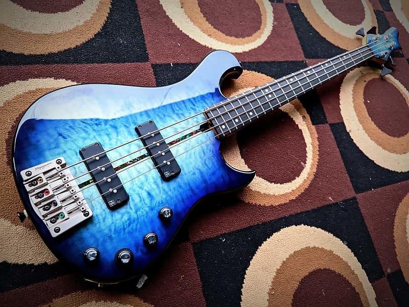 Faray basses DC short scale DC series 2023 Burst Reverb Australia