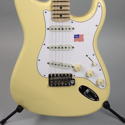 Fender Yngwie Malmsteen Stratocaster Scalloped Maple Fingerboard Vintage White for sale