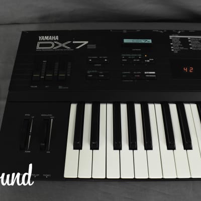 Yamaha DX7S Digital Programmable Algorithm Synthesizer in Very Good Condition image 6