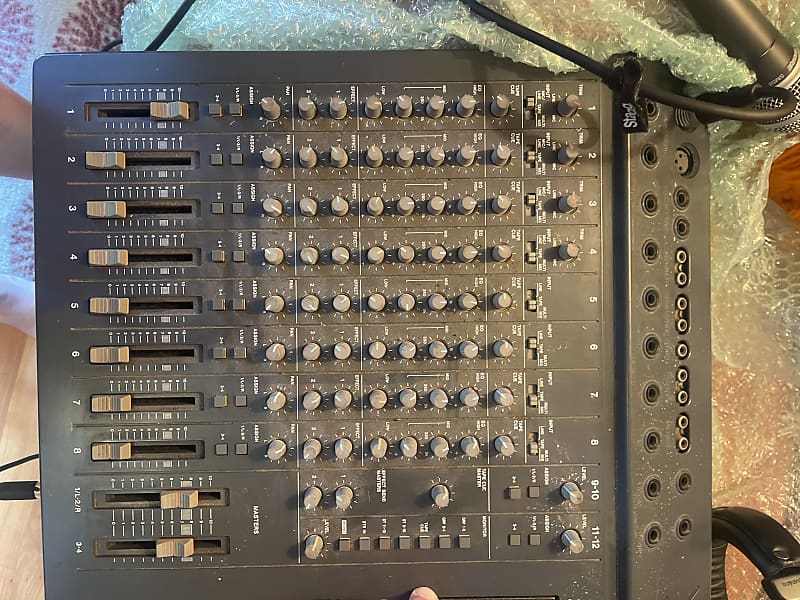 M7323 TASCAM マルチトラックレコーダーPORTASTUDIO 488 M7323 TASCAM マルチトラックレコーダーPORTASTUDIO 488 Tascam