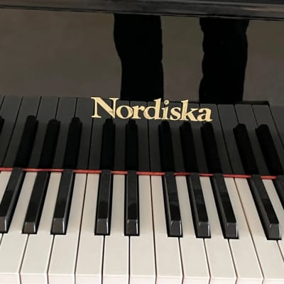 Nordiska 5' glossy black baby Grand Piano image 3