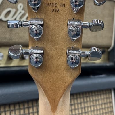 Gibson Les Paul Tribute 2019 - Present - Satin Honeyburst image 9