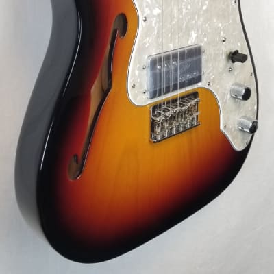 Fender American Vintage II 1972 Telecaster Thinline, Semi-Hollow Ash Body,Maple Fingerboard, 3-Color Sunburst, HSC 2023 image 5