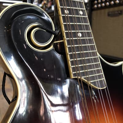 Kentucky マンドリン サンバースト　KM675 Kentucky KM-675 Mandolin | Music & Arts