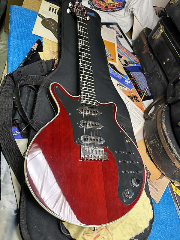 Burns London Brian May Early 2000s - Cherry Red image 1