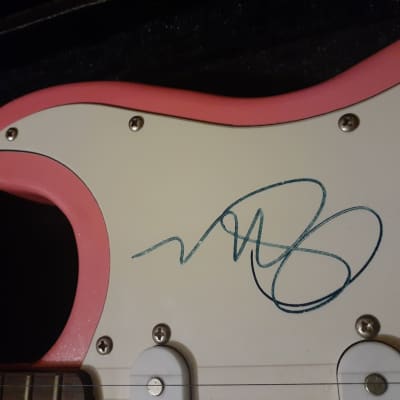 Gwen Stefani Signed Guitar / Autographed Guitar Stratocaster Style Glitter Pink Electric Guitar *As Pictured* GENUINE SIGNATURE With C.O.A! image 6