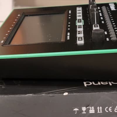 Roland AIRA TB-3 Touch Bassline Synthesizer | Reverb