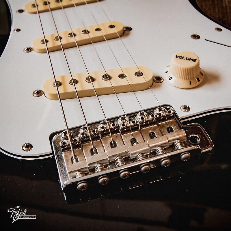 Fender Japan Stratocaster ST-43 OW 美品 1993-94 Fender ST-43 - Standard Series Stratocaster - Made