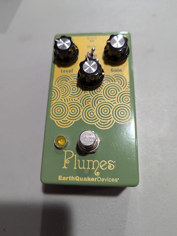 EarthQuaker Devices Plumes Small Signal Shredder Overdrive