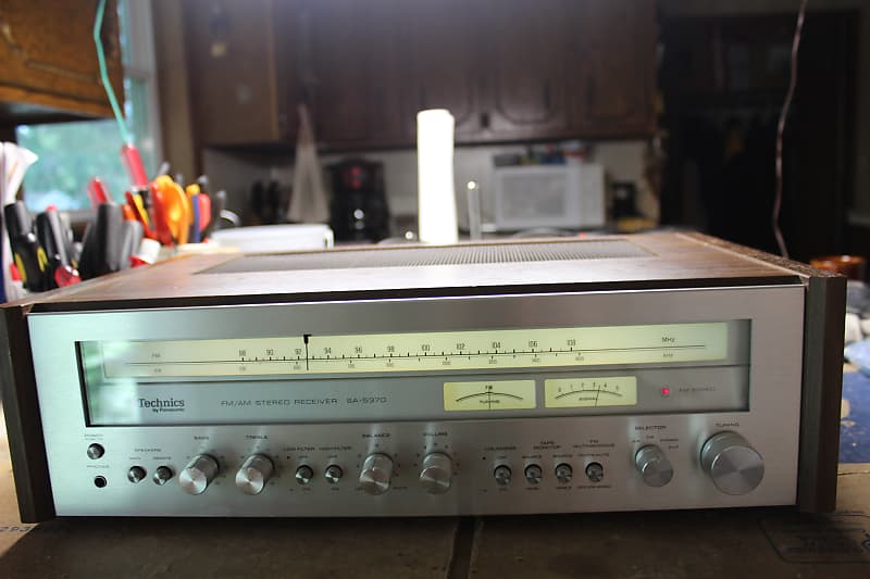 Restored Technics SA-5370 AM/FM Stereo Receiver (3)  			
