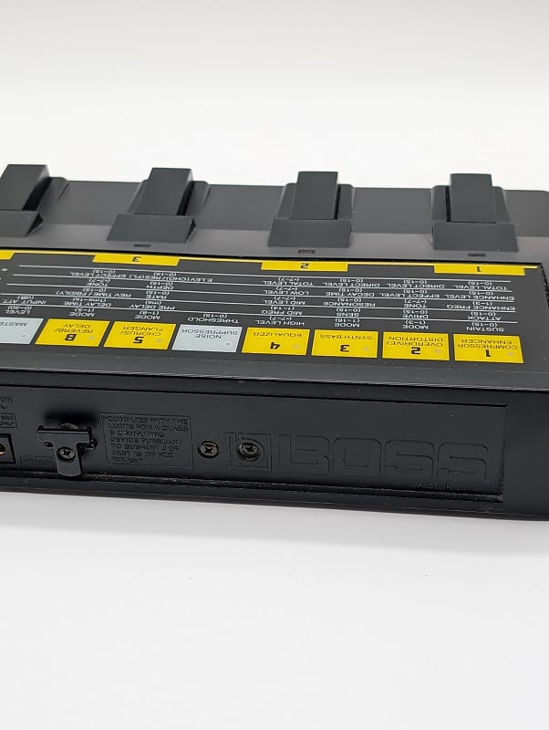 Boss ME-6B Bass Multiple Effects Pedal | Reverb