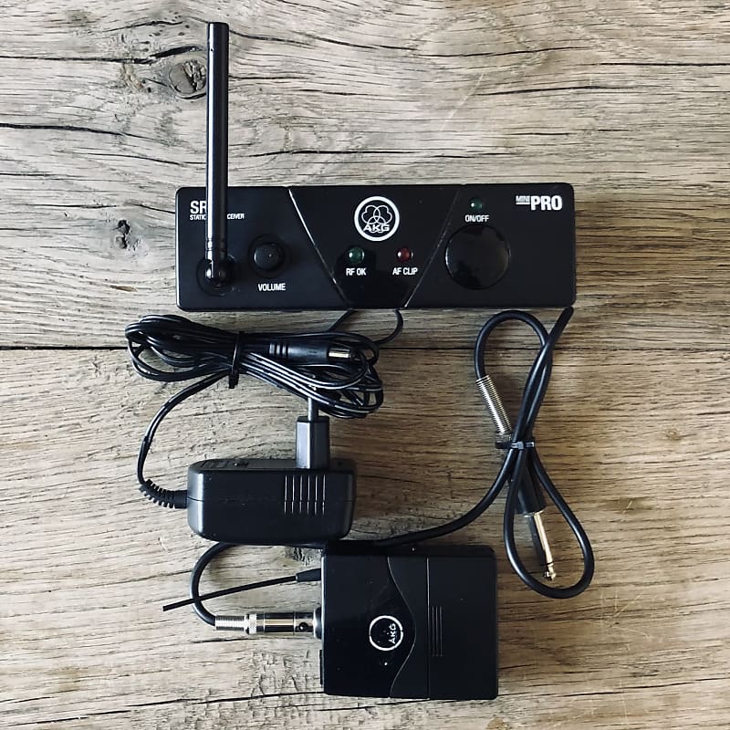 AKG SR 40 Mini Pro - Plug-and-Play Wireless System | Reverb