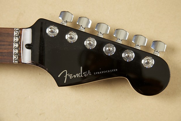 Fender deluxe stratocaster on sale neck
