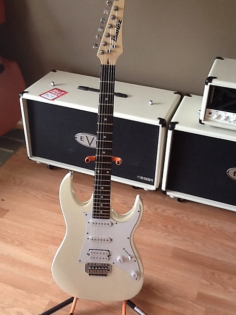 Ibanez GRX40 White | Reverb