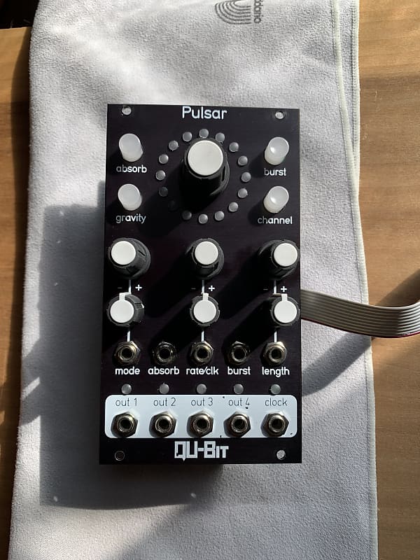 Qu-Bit Electronix Pulsar