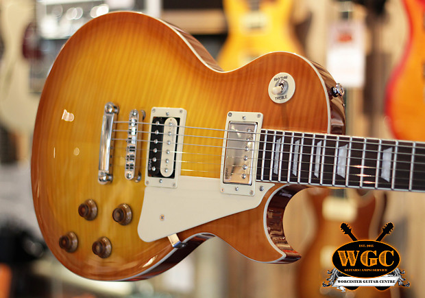 Revelation les paul top