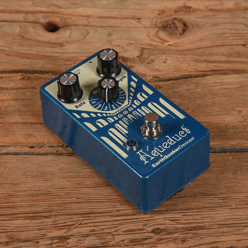 EarthQuaker Devices Aqueduct