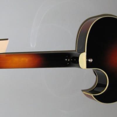 Eastman AR372CE-SB Hollowbody Archtop with Ebony Fretboard - Sunburst image 8