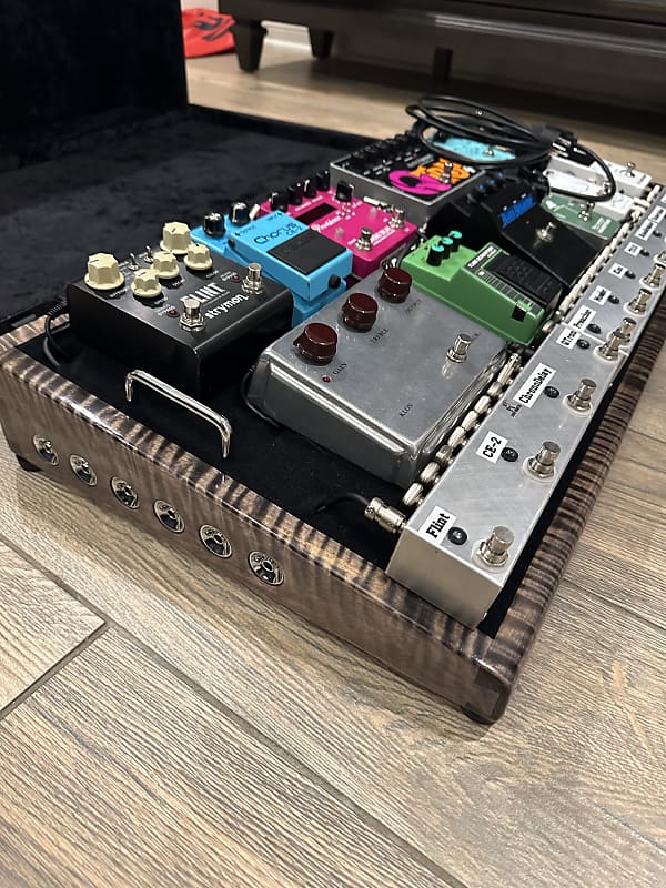 2023 John Mayer Pedal Board Klon Centaur Providence Chrono