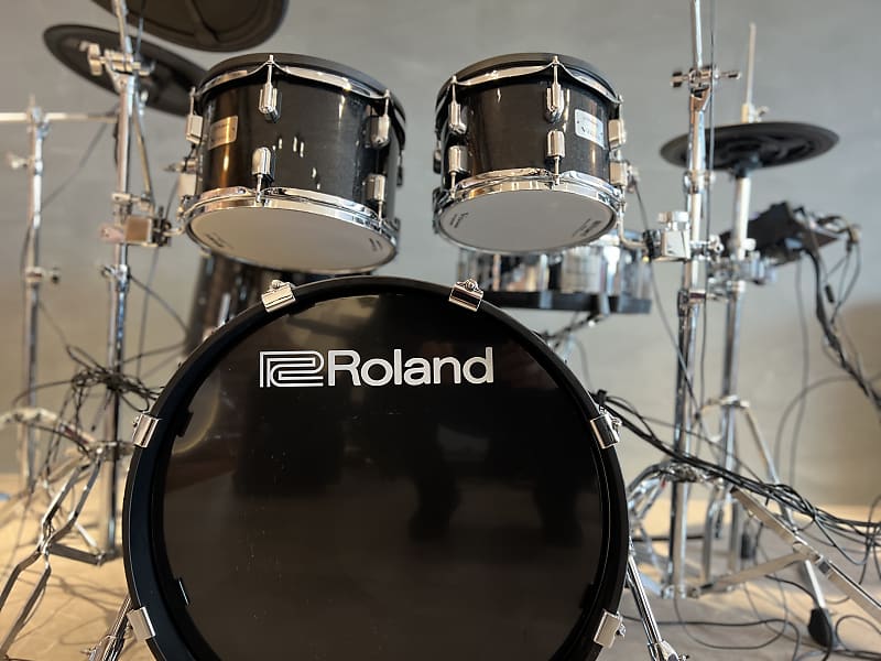 Roland V-Drums VAD506 Electronic Drum Set – Aucuda Drum Rug Drum Mat –  Gibraltar 6706 Snare Stand – Gibraltar 6608 Throne – Foraineam Drum Kit  Pedal – Coolmusic DM20 Monitor – (3) Drum Stick