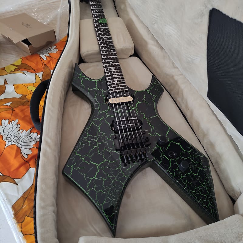 B.C. Rich NJ Warlock 1984 - Green Crackle image 1
