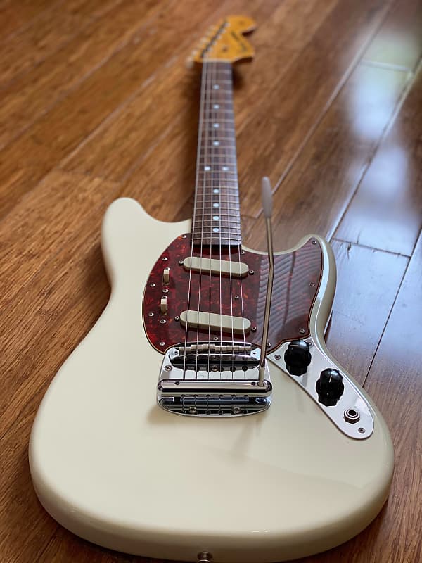 Fender Japan 2005 Mustang Olympic White 1965 Reissue CIJ S-Serial MIJ