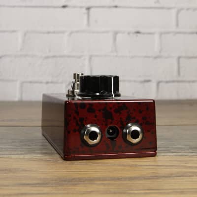 Black Mass Kill Chain Fuzz Pedal Red Splatter image 5