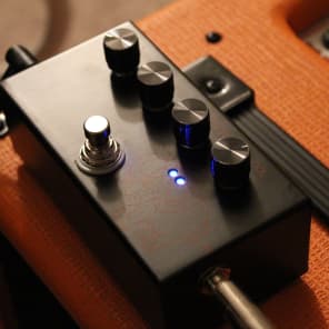 Little Bear BS1 Woolly Mammoth Bass Fuzz Pedal Zvex Clone