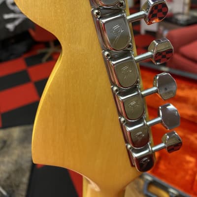 Fender Stratocaster with Maple Fretboard 1978 - 1981 - Natural image 10