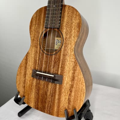Pono atdc tenor ukulele top