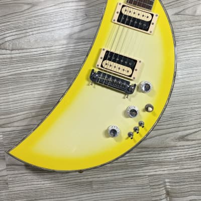 Kawai Moon sault - Yellow Burst | Reverb UK