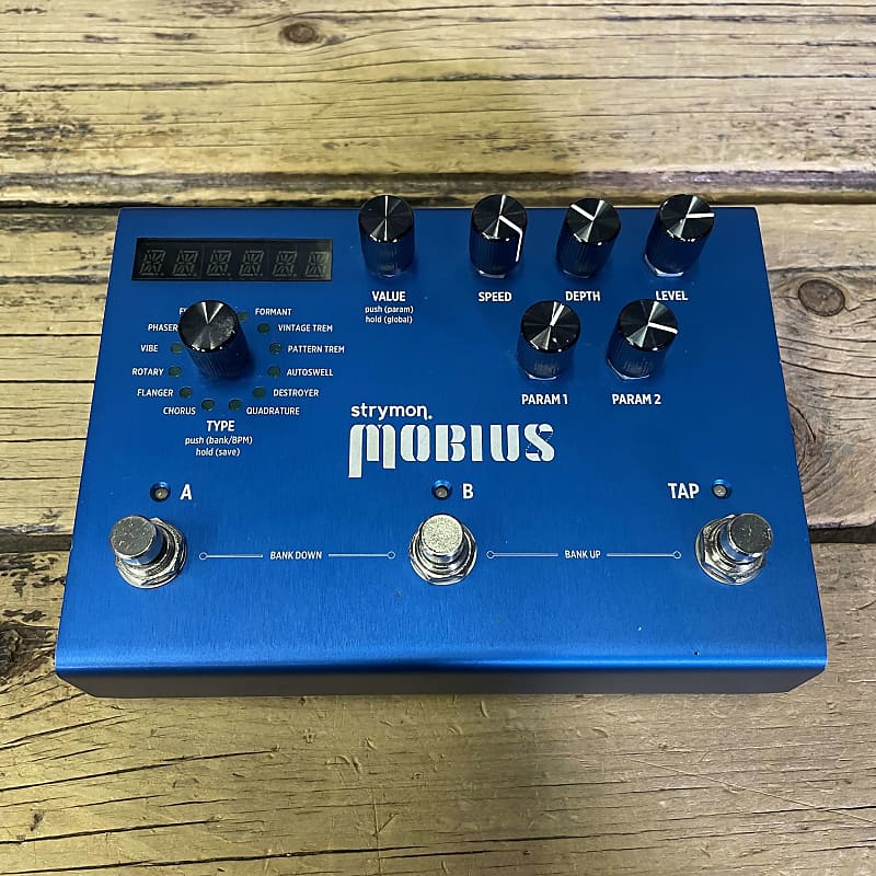 Strymon Mobius