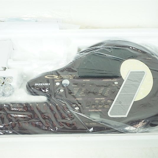 Used Suzuki QC1 Q Chord Synthesizer Compact Reverb