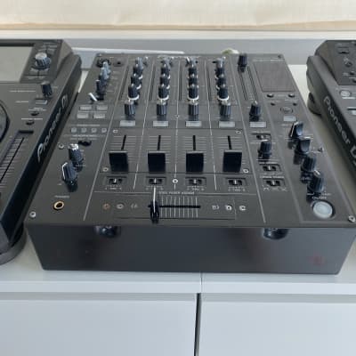 Pioneer DJM 800 Mixer - Very Good Condition! image 3