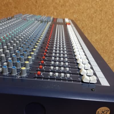Soundcraft LX7 II 32-Channel Professional Audio Mixer | Grade B image 13