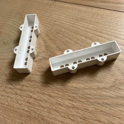 Fender Jazz Bass Pickup Covers White - 2025 image 2