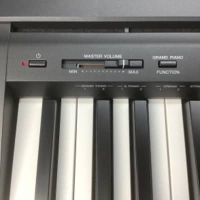 Yamaha P71 Black Fully Weighted 88-keys keyboard image 2
